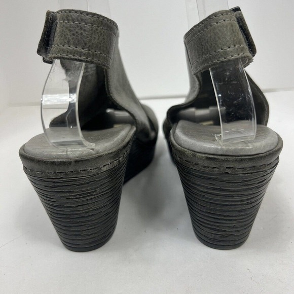 Dansko Vanda Stone Grey Leather Open Toe Wedge Sandals Size 39 US 8.5-9 - Picture 10 of 12